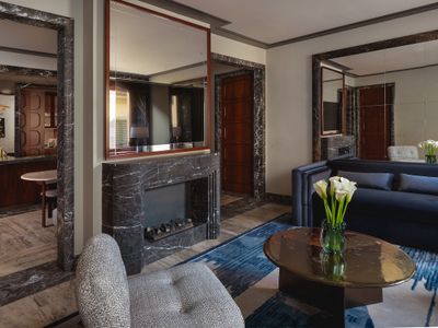 Luxury Two-Bedroom Apartment