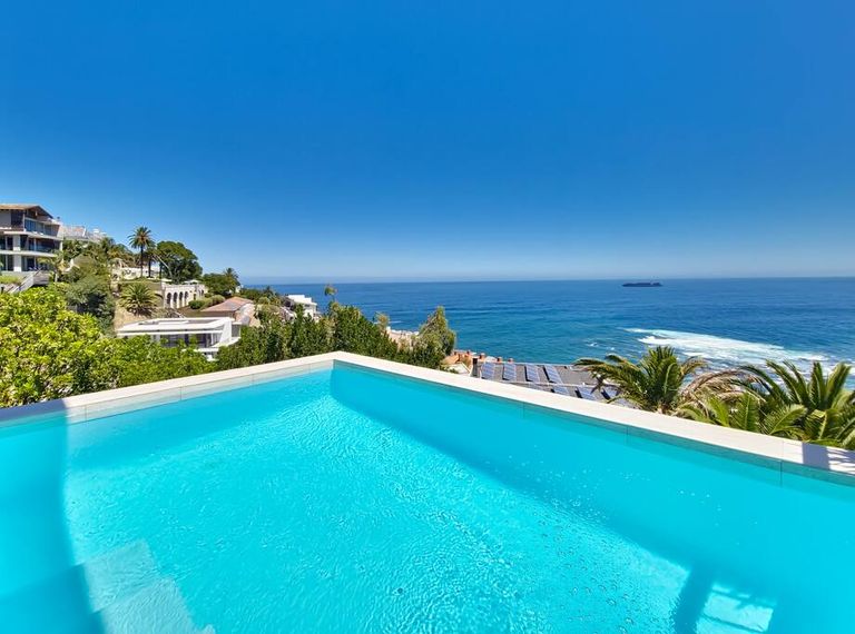 Kloof Bantry Bay featured image