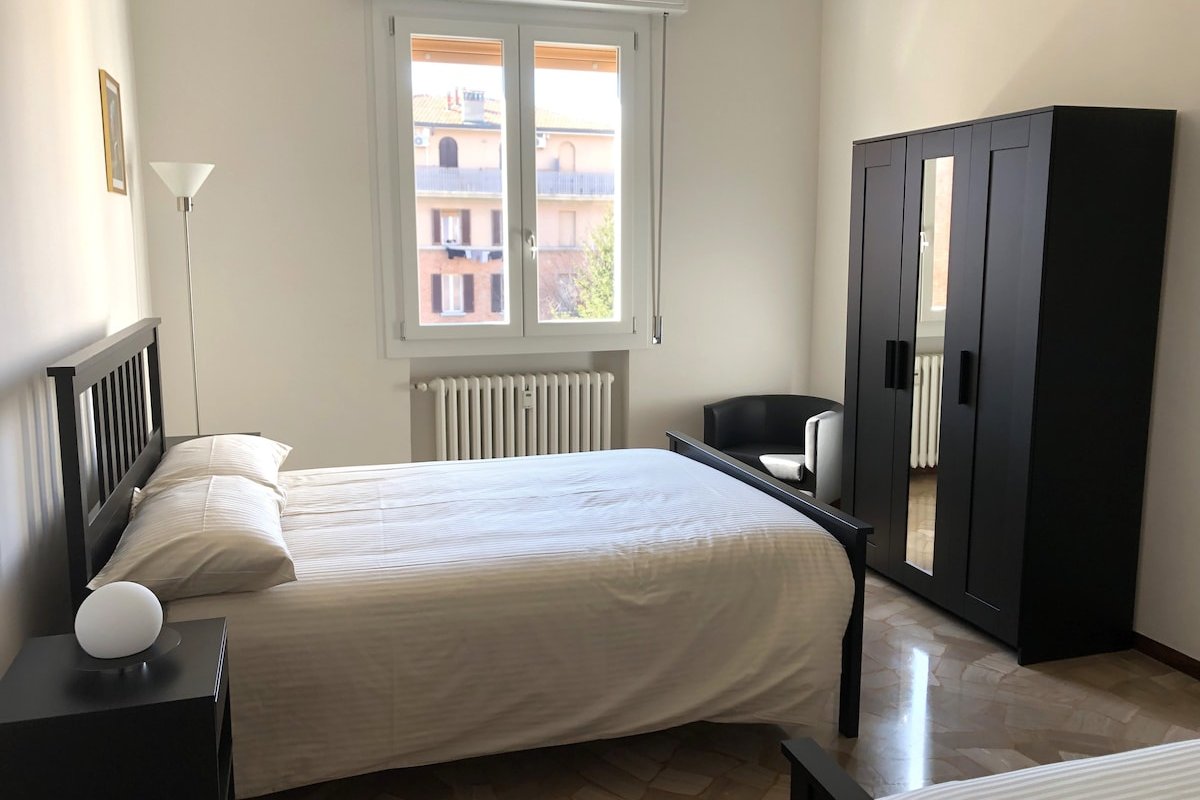 In Bolognina Apartment gallery image 5