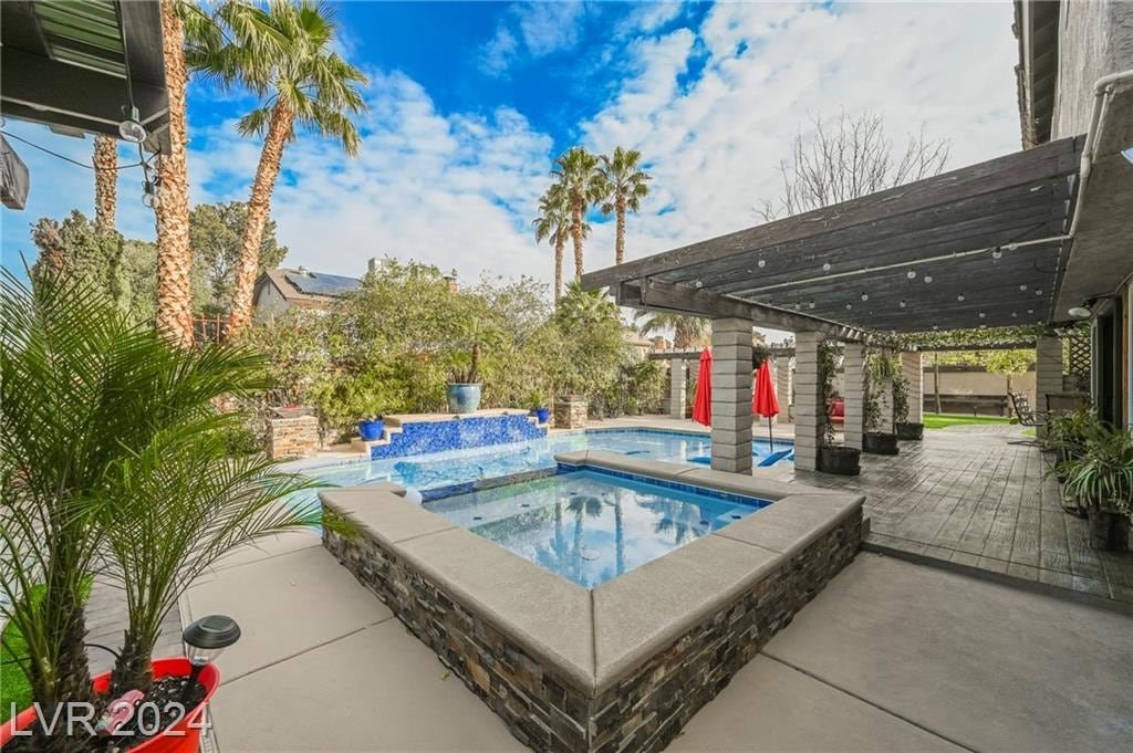 Chateau Paradise gallery image 3