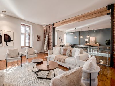 Pristine Penthouse-2BDR near Old Port MTL-Parking