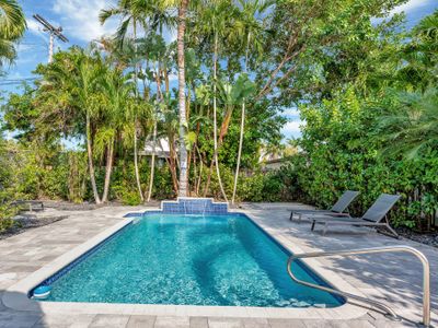 Daddy house-Victoria park with pool