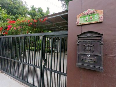 Suttisan 独立大花园别墅五卧三卫+獨立保姆間，近地铁、网红火车夜市