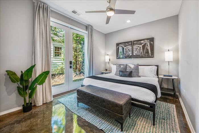 New, Luxury Home| Private Roof Deck gallery image 4