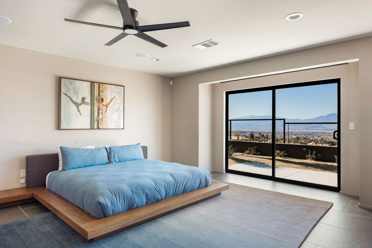 Addendum Estate | Luxe Pools + Views gallery image 5