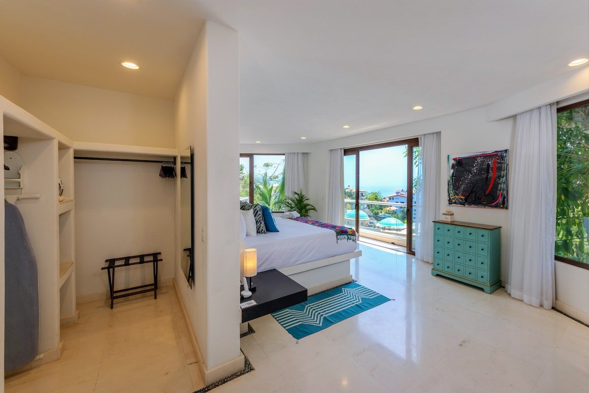 Villa de Lujo en Puerto Vallarta con Chef Privado gallery image 3