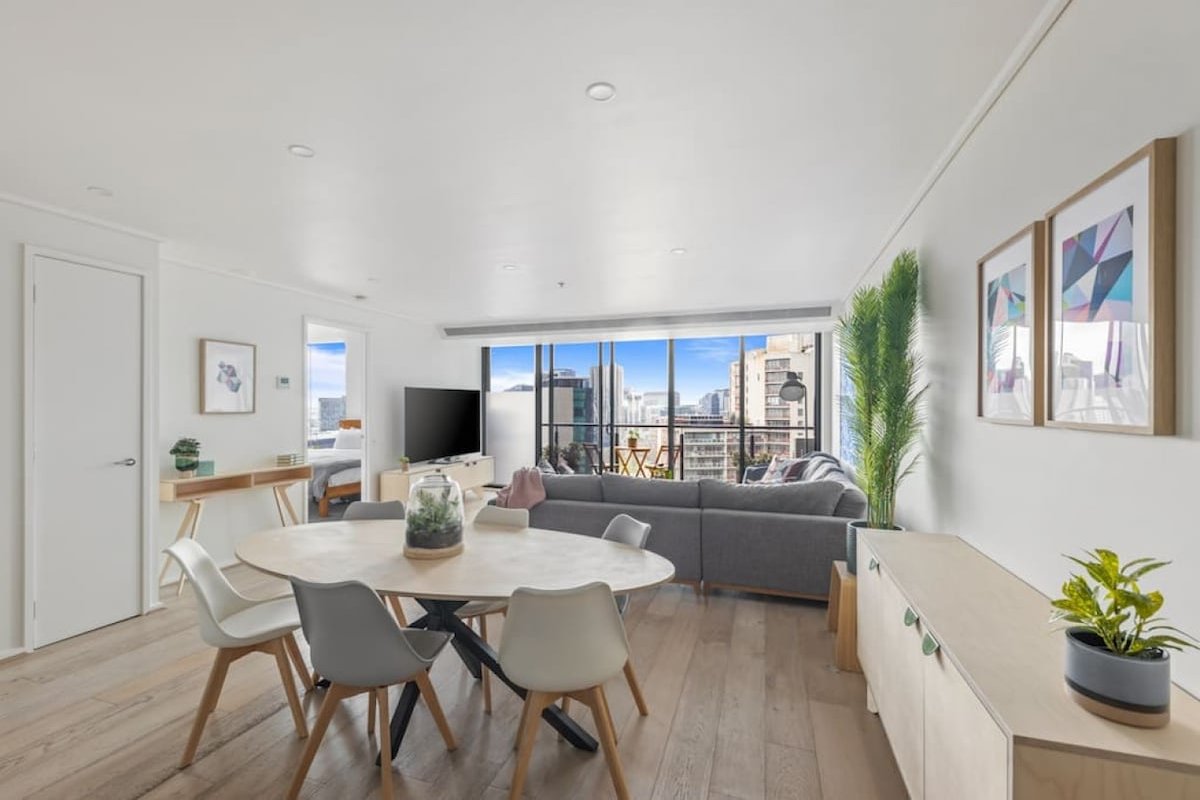 Nook Melbourne Amelia – 3bed/2bath Melbourne Home gallery image 3