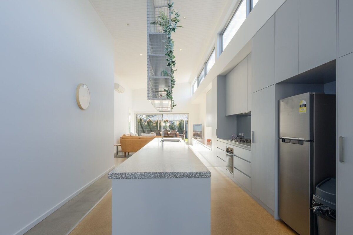 Alma on Barclay gallery image 5