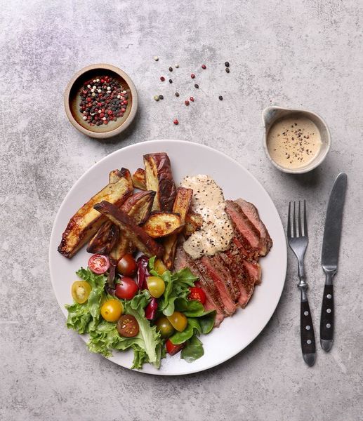 Photo of SIRLOIN & PEPPERCORN SAUCE