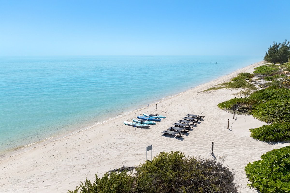 Clevelander gallery image 5