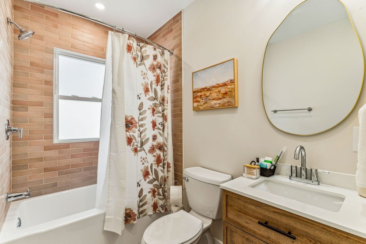 The Greenhouse gallery image 5