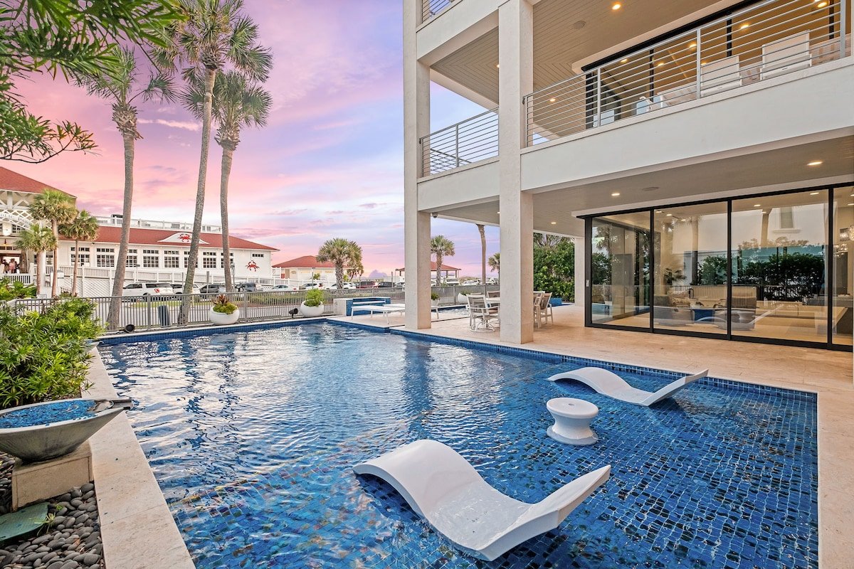 Miami Vice – Huge Pool with Gulf and Lake Views gallery image 2