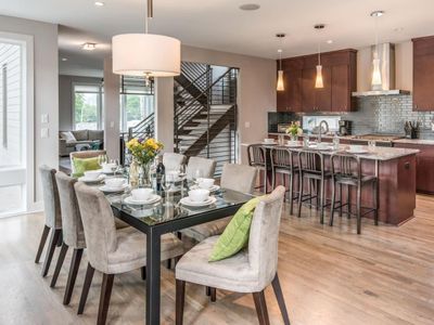 2 Rooftop Homes • Walk to Gulch & Broadway!