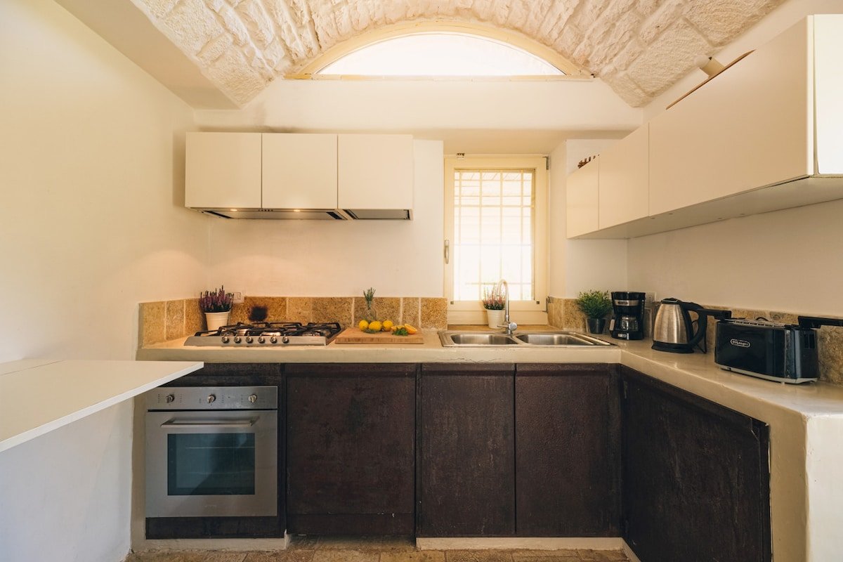 HelloAPULIA Trulli with Private Pool, Pet Friendly gallery image 5