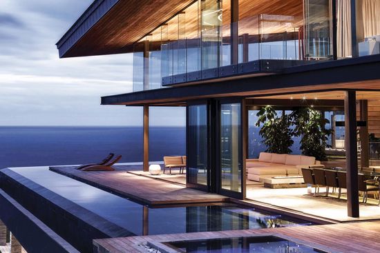 Photo 2 of Villa Cove accommodation in Knysna, Cape Town with 4 bedrooms and 4 bathrooms