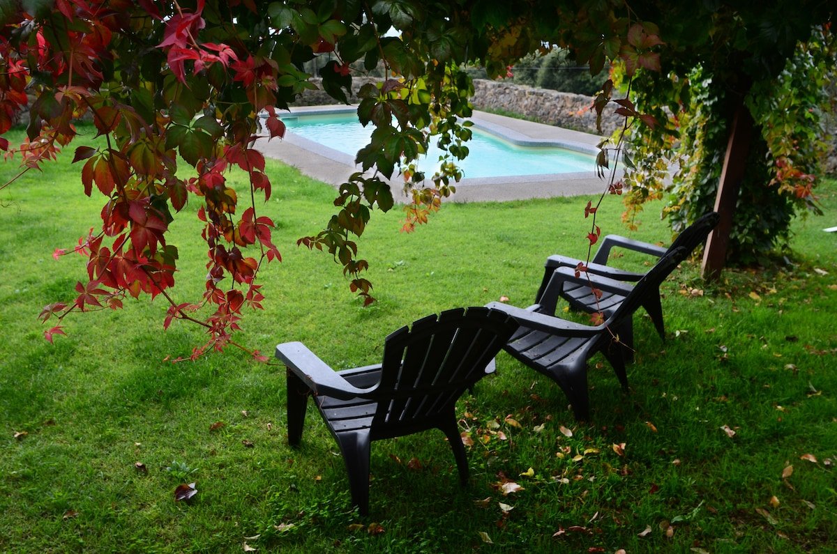 casa rural con piscina a Olot PG000692 gallery image 3