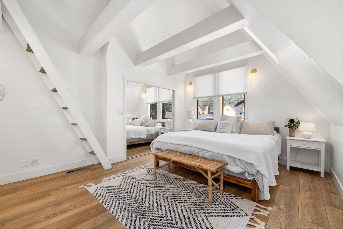 Beach View Cottage – Hot Tub gallery image 3