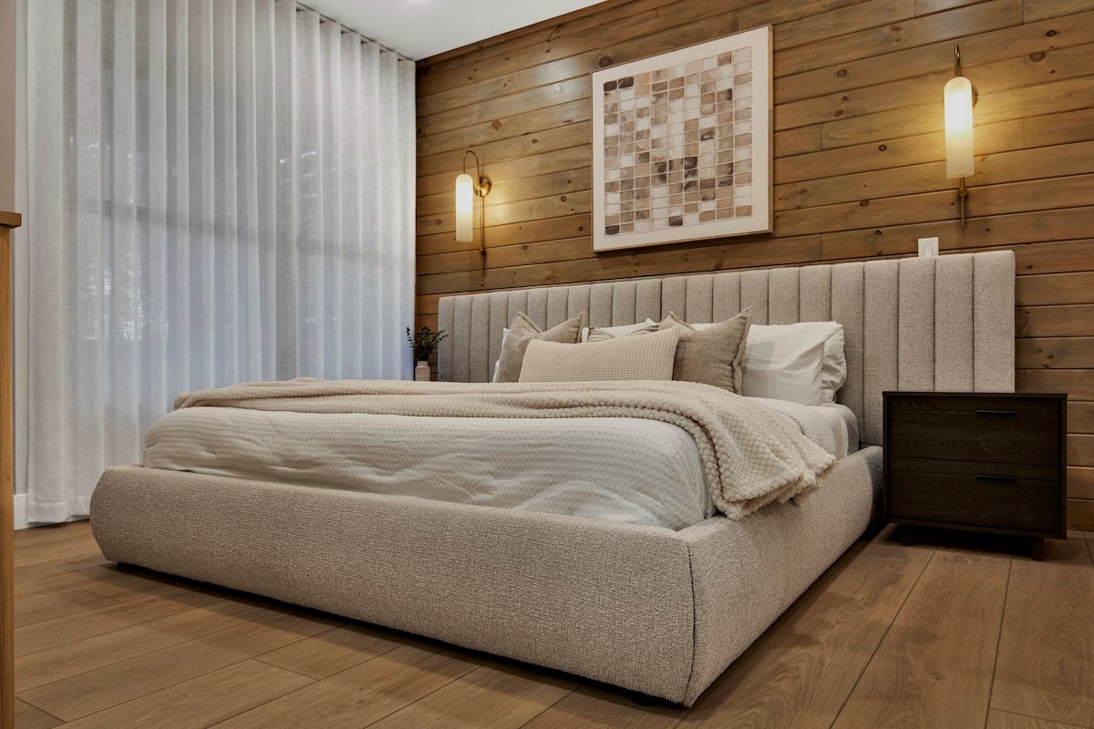 Zoka | Luxe Modern Cabin Near Clemson w/ Hot Tub gallery image 3