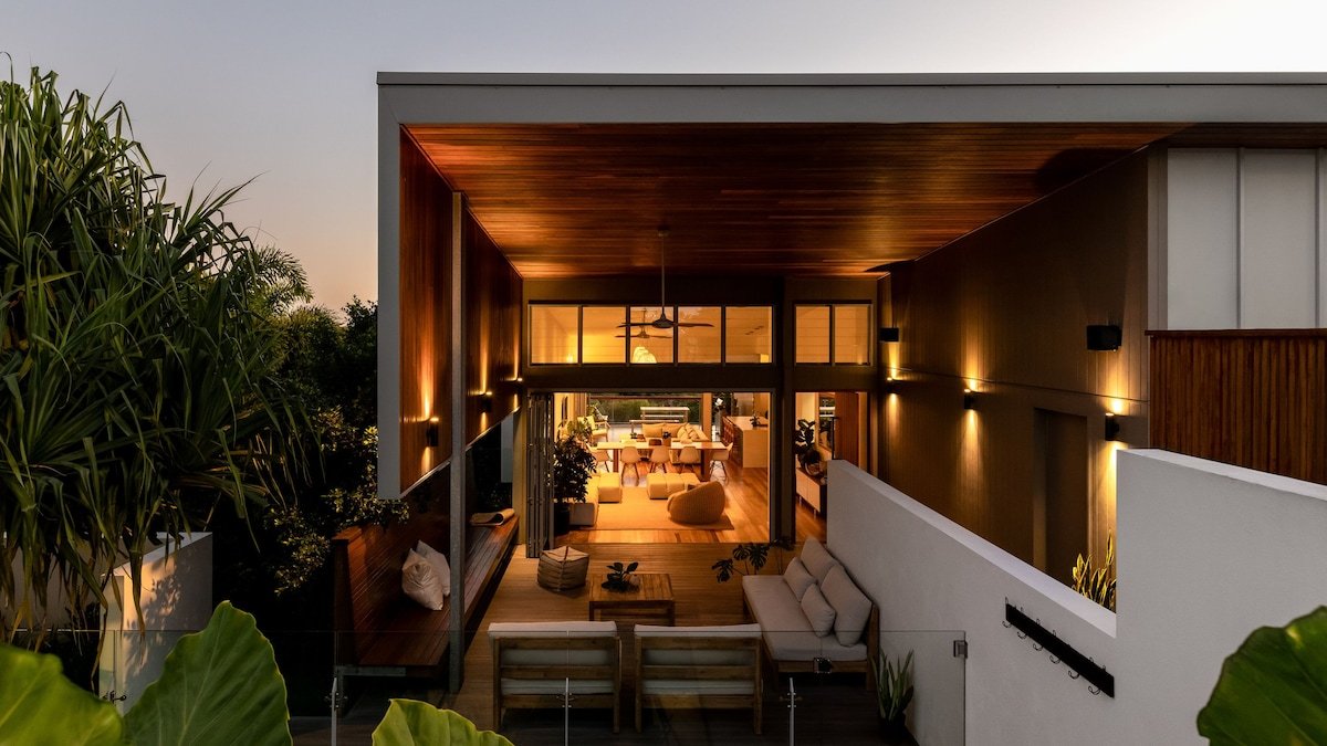 A Shore Thing – 5 minute walk to Sunrise Beach gallery image 3