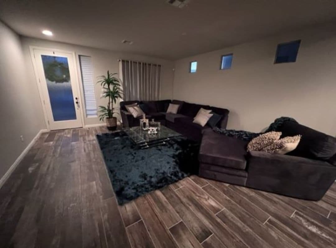 2020 luxury home with 3952 SF of living space gallery image 3