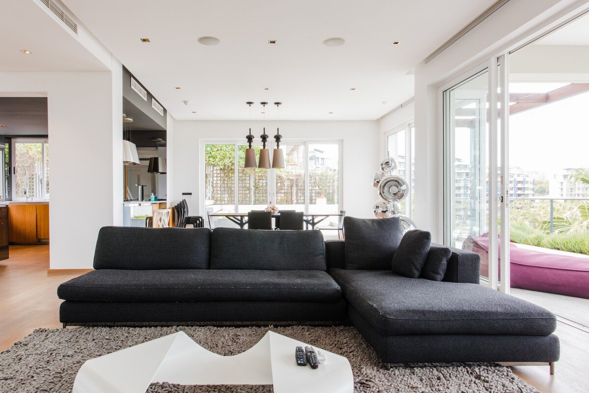 V&A Waterfront Penthouse on the Marina gallery image 5