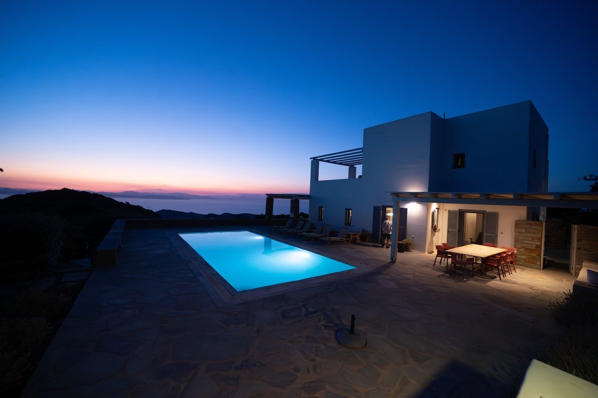 Villa Levanda in the island of kea gallery image 3