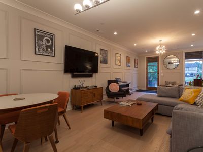 Mid-Century Inspiration in the Center of Nashville