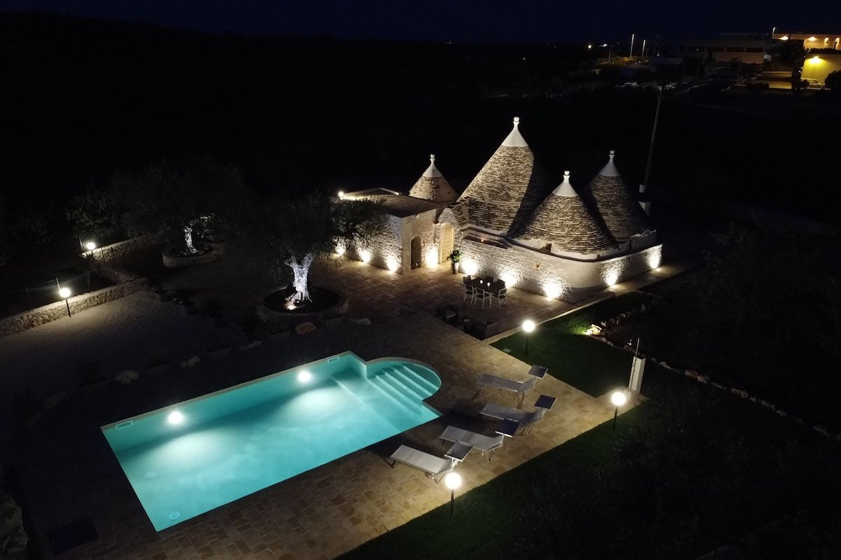 Quattroperle Trulli – Relax – Puglia Private Pool gallery image 3
