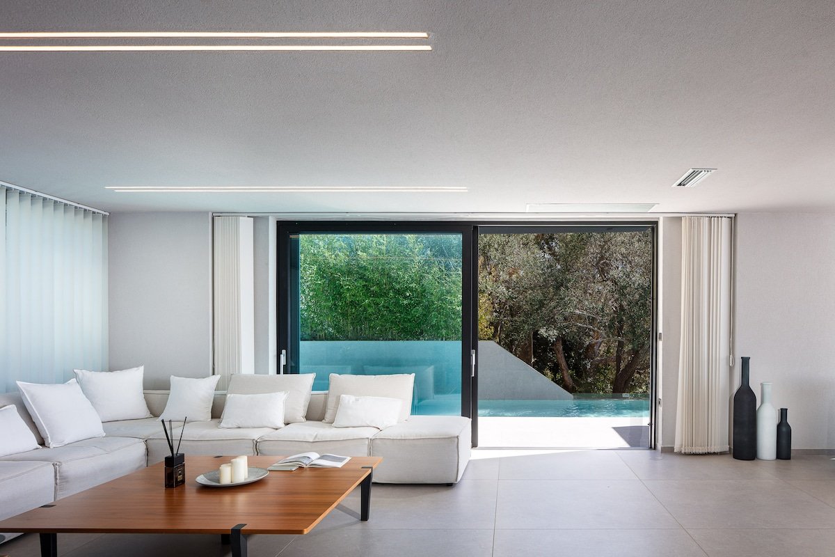 Cavo Dago Revel in Luxury by etouri gallery image 4