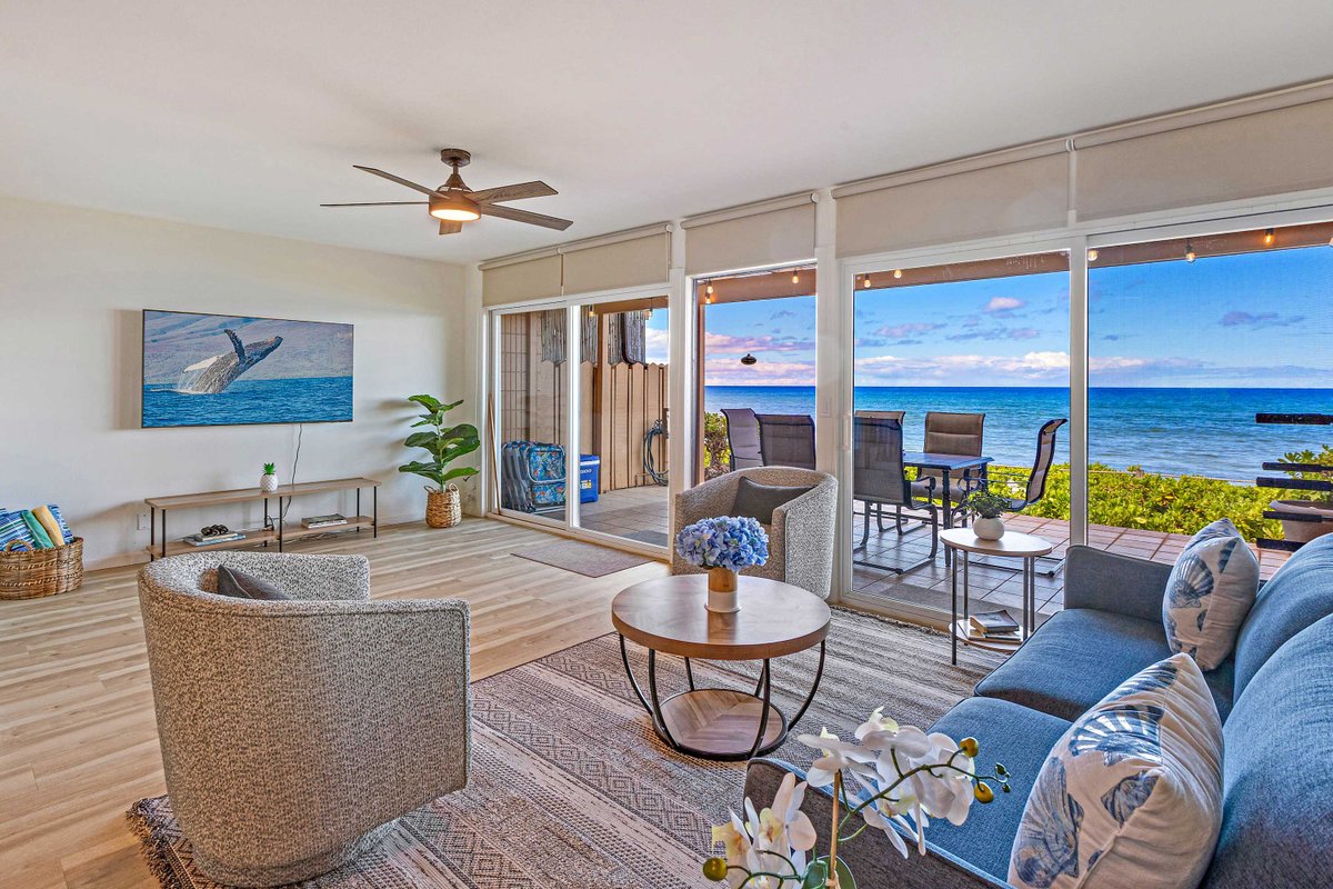 Beachfront Surf Hale Puamana 272-4