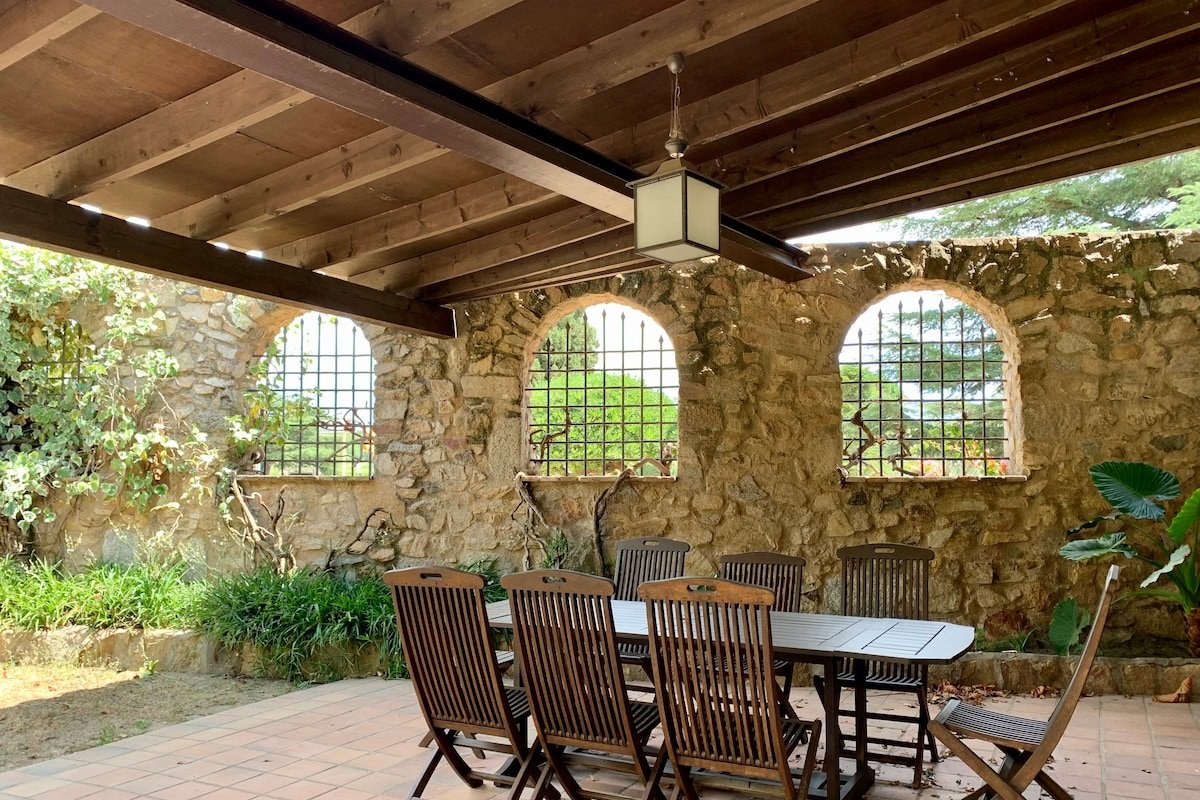 Racons del Fort: Castle hosting up to 18 people gallery image 5