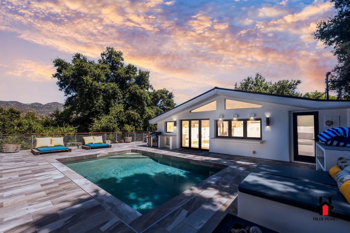 Mountain Oasis, Fire Pit, Pool, Breathtaking Views gallery image 2