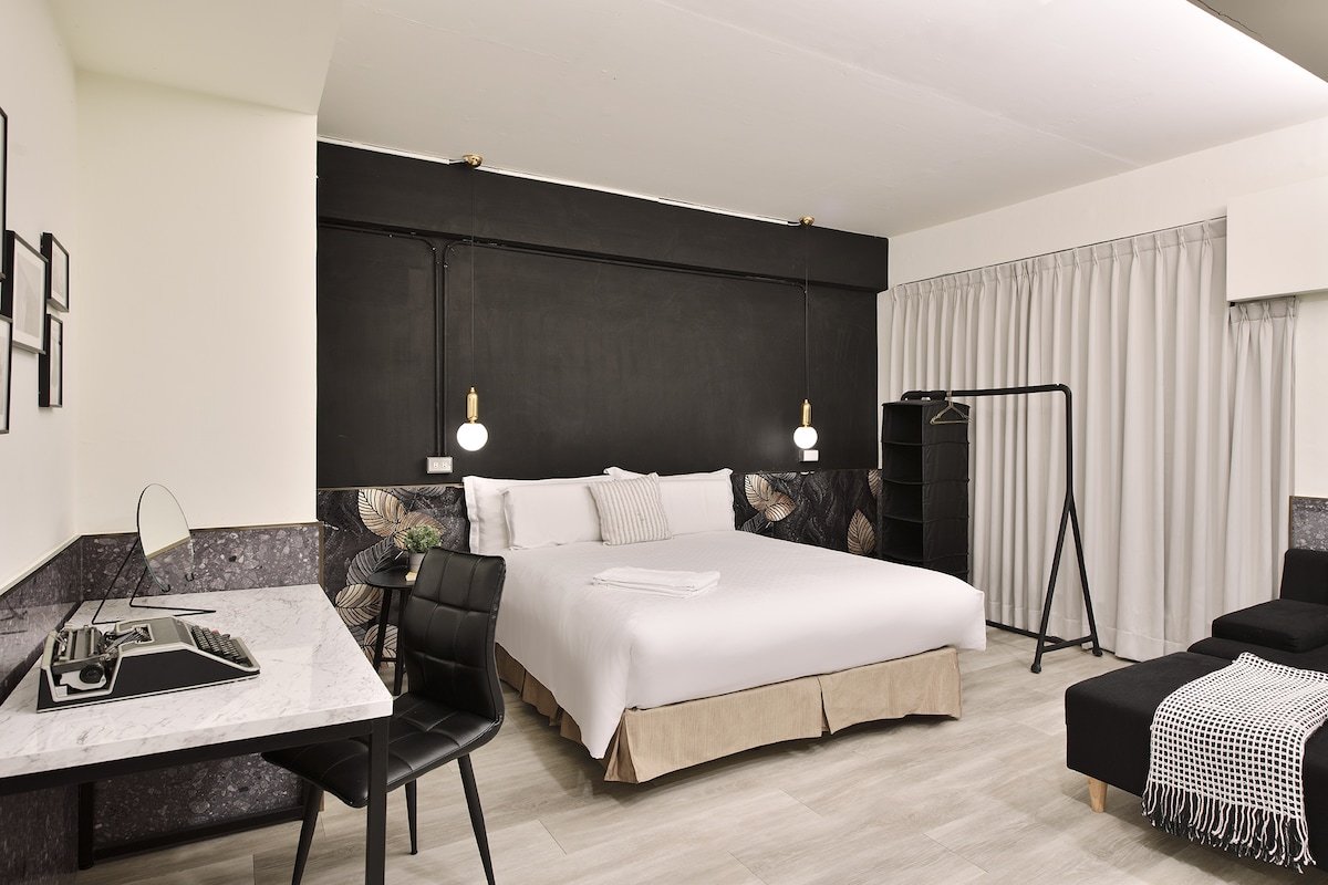 B / 北歐舒適寬敞4房5衛~16人房/MRT中山國中站5Mins/上引水產 gallery image 4