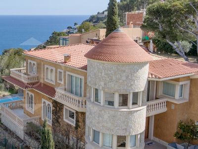 VILLA AIGUABLAVA – Comfort, quiet, lovely views