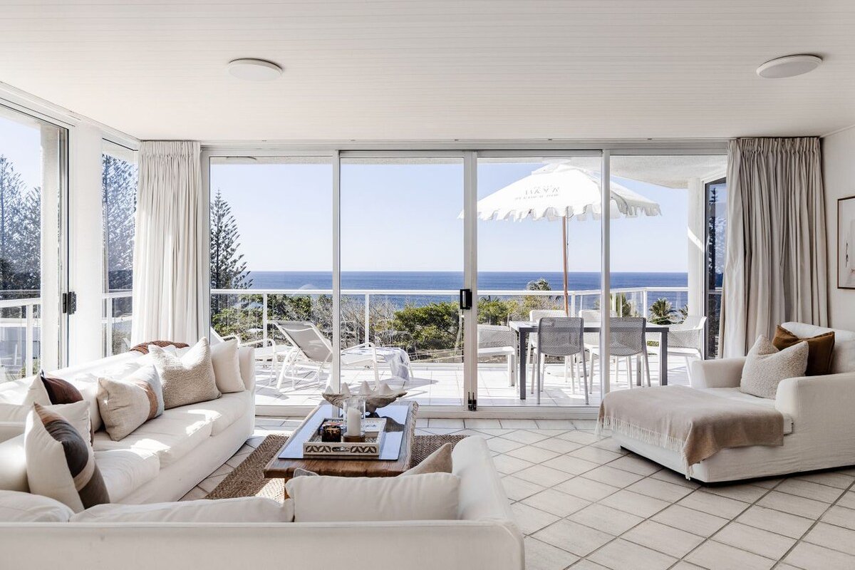 Hydra – 3 Bedrooms, Ocean views, Pool gallery image 4