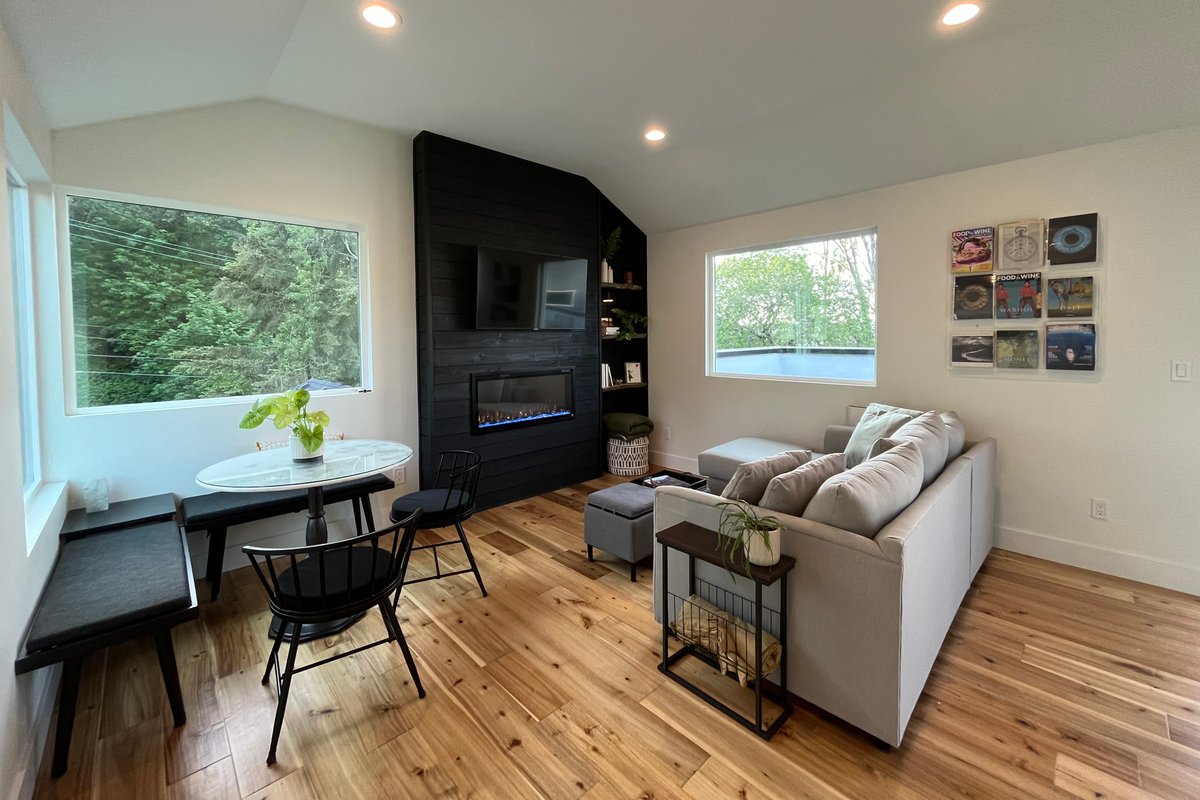 90 walk score2BR/2BA townhome+Rooftop deck+wet bar