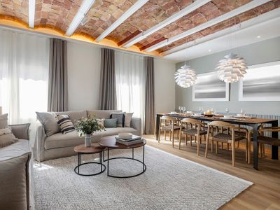 Luxury | King Beds | Central AC | Heart of BCN