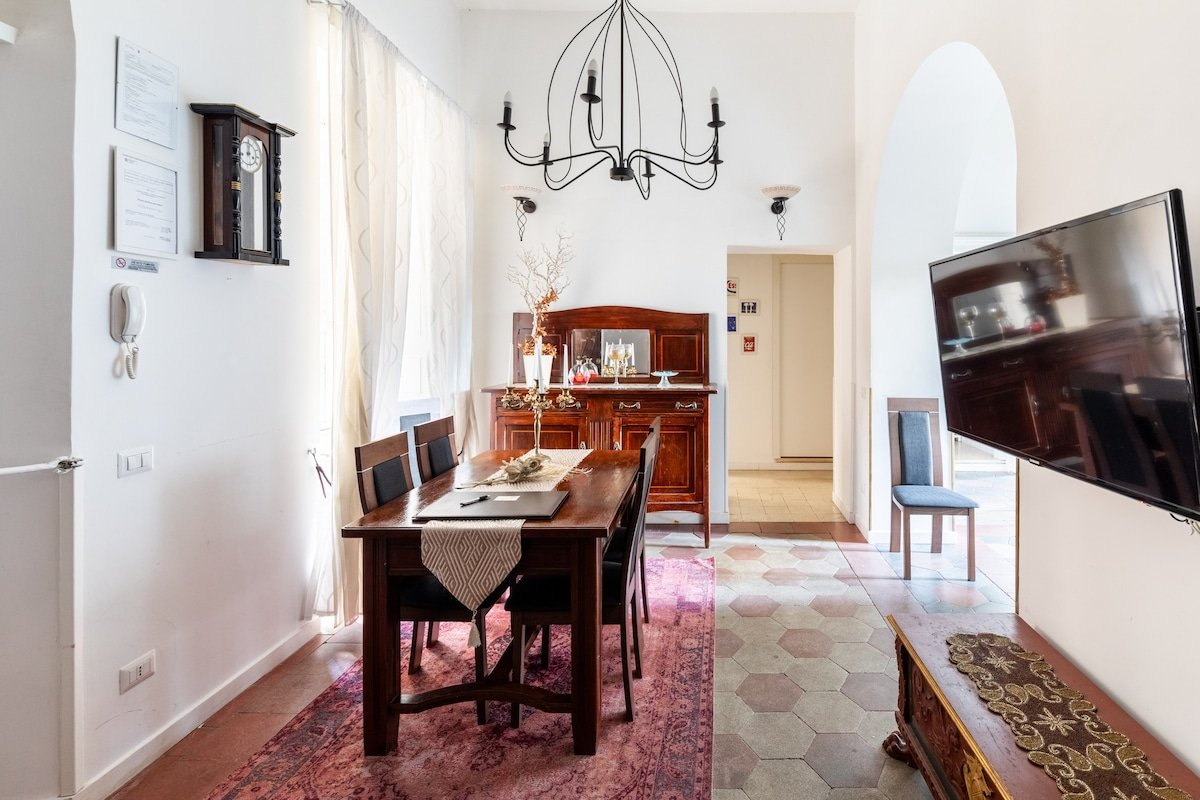 Romance al Colosseo gallery image 5