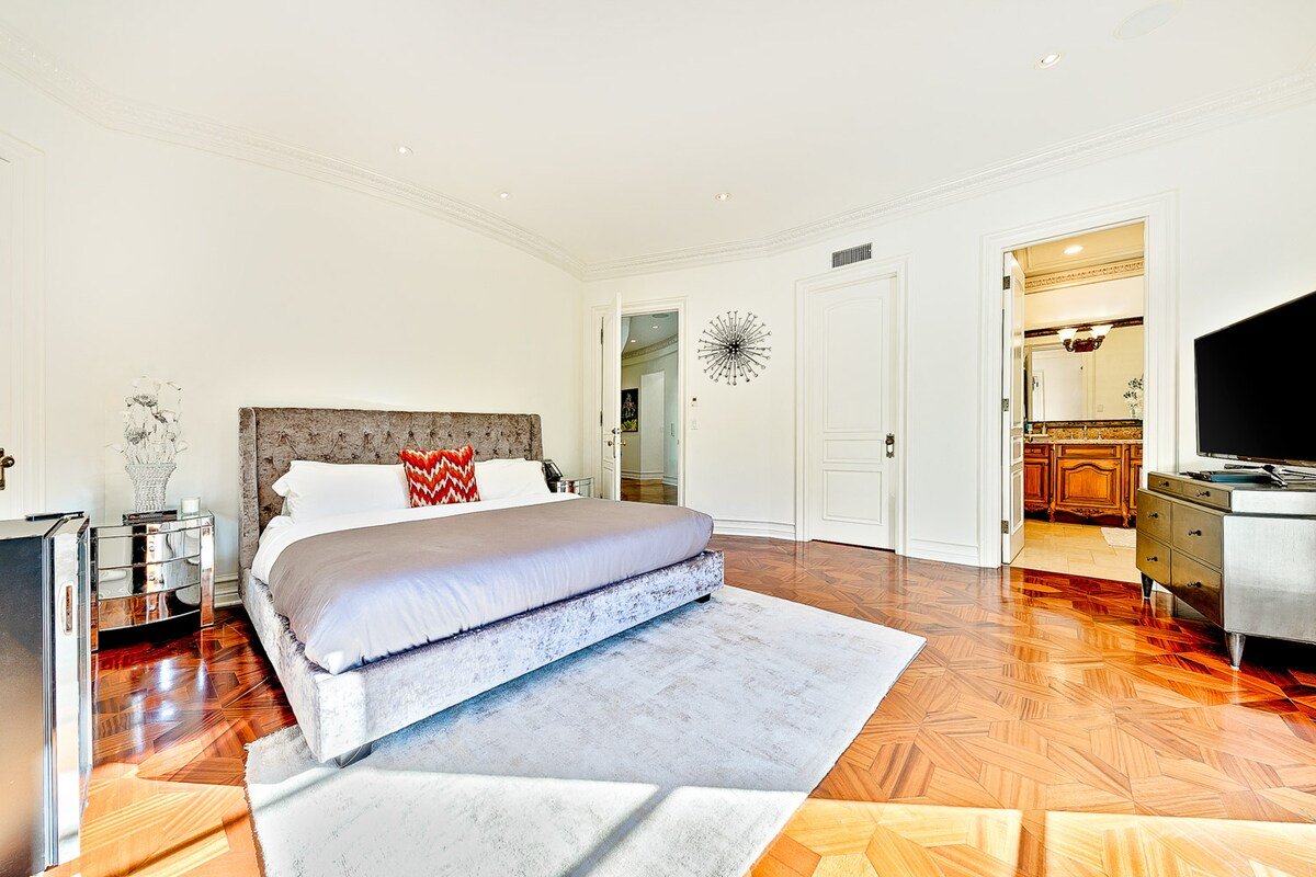 Shadow Hills gallery image 5