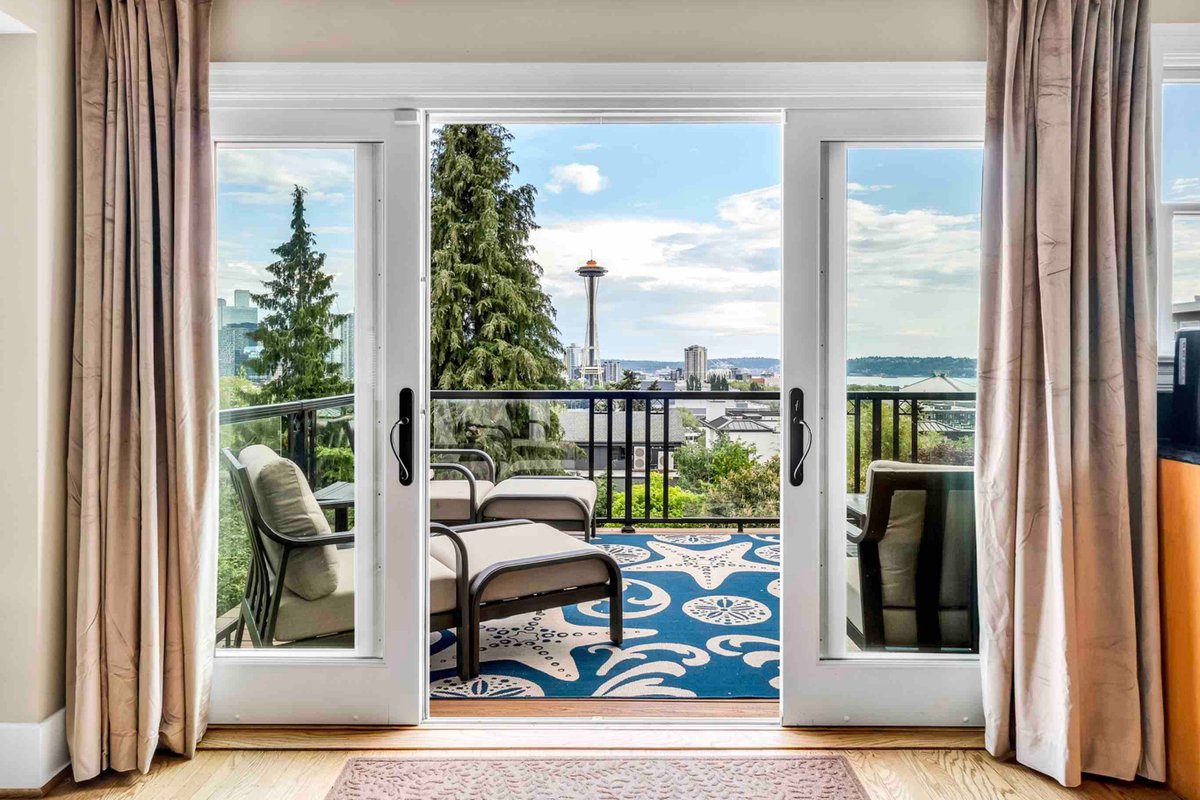 Fabulous Space Needle Views in Queen Anne