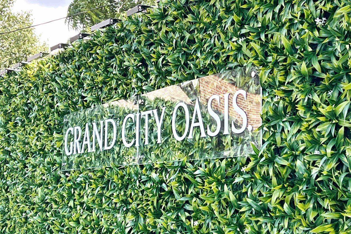 private backyard SPA oasis in Toronto gallery image 3