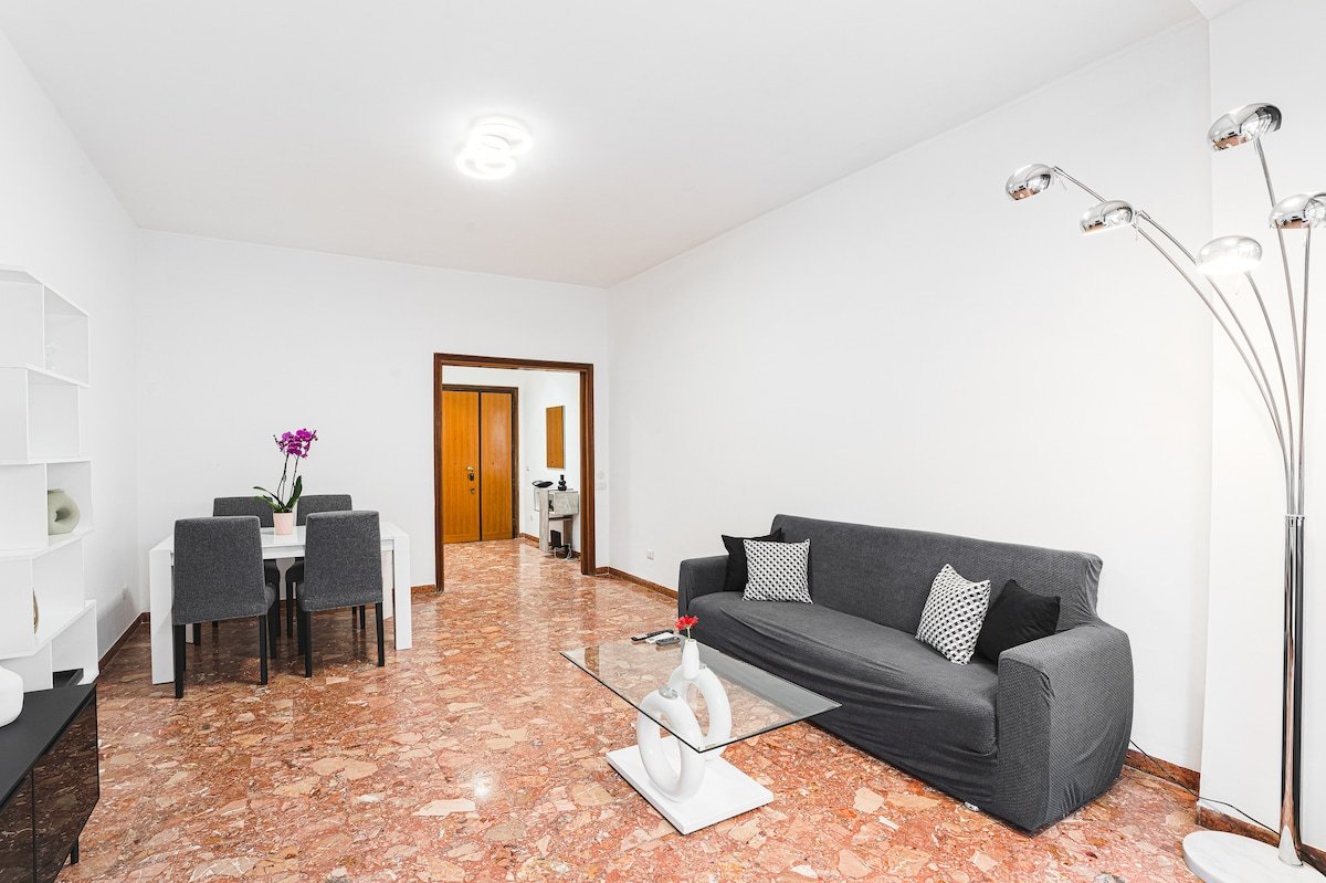 Domus Leo Roma Casa Vacanze gallery image 4