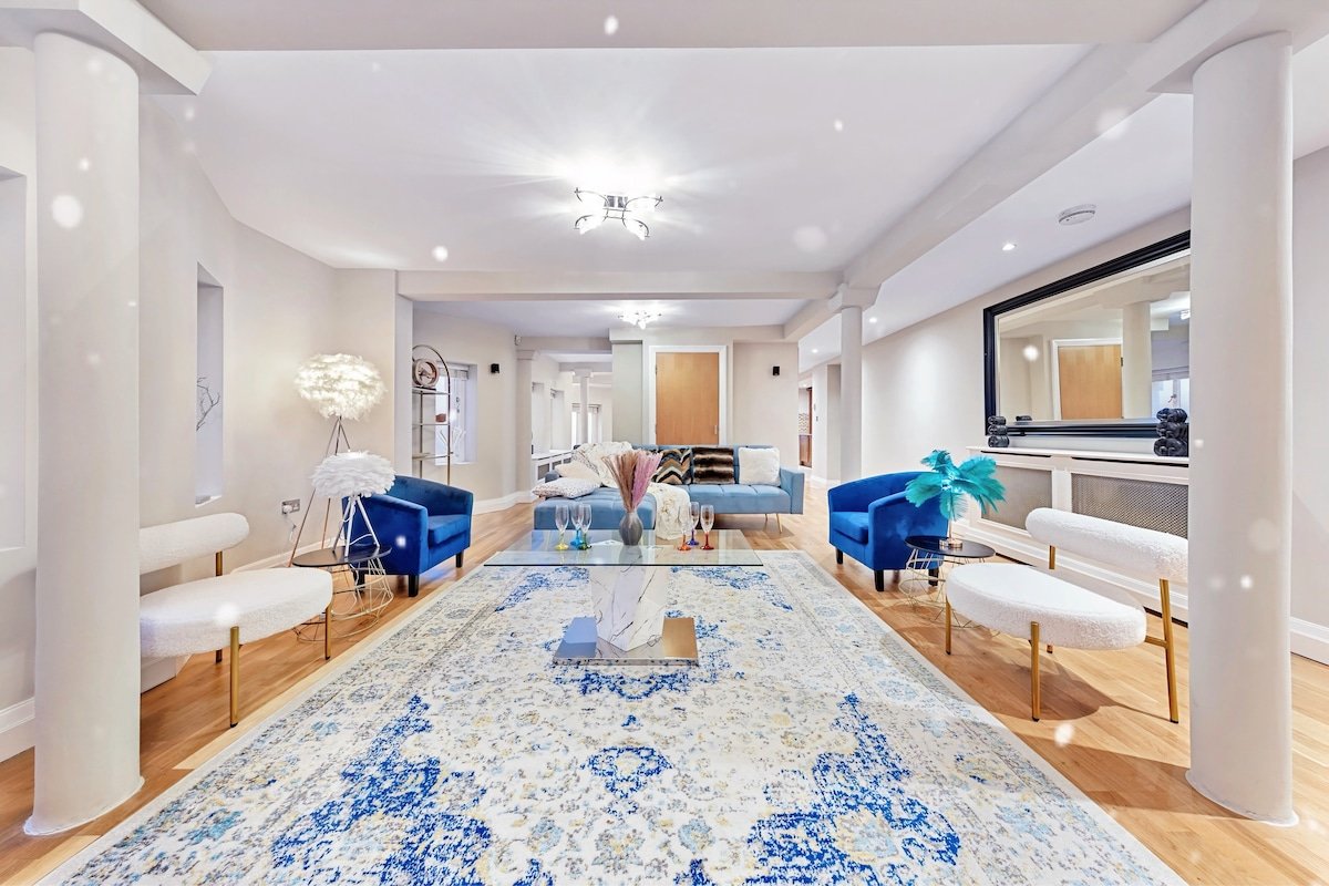 ULTRA MASSiVE House in HYDE PARK gallery image 2