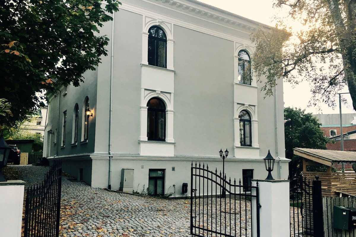 Great villa in central Oslo gallery image 3