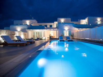 TIFFANY VILLAS- 2 Private villas with sea views