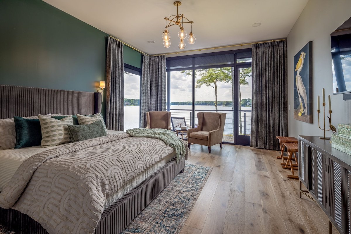 NEW! 151 House – Luxury on Lake Oconee gallery image 4