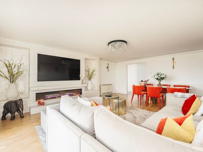 Luxurious 5* Riverview Apt. near Central London!