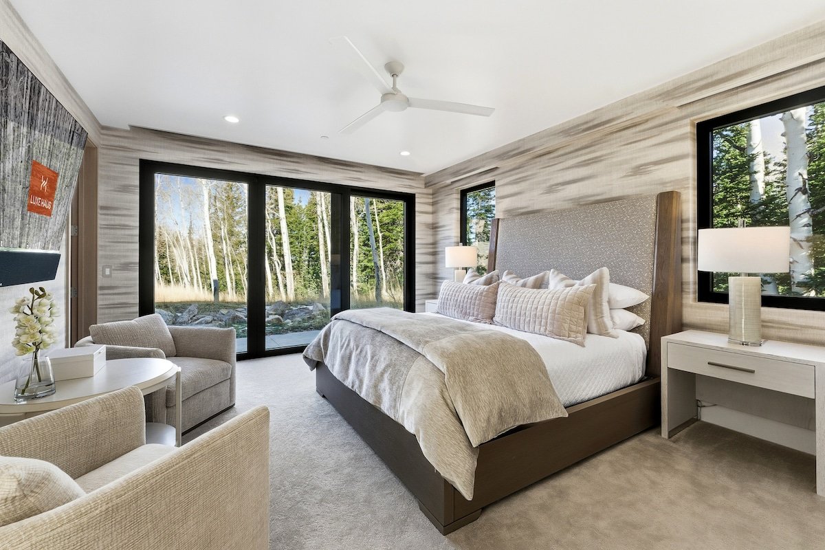 Luxury Ski-In Out Estate with Private Snowcat gallery image 2