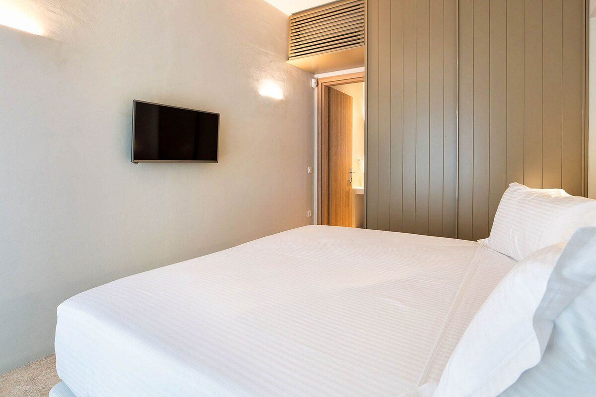 “Marina Villas” by Aqualiving Villas gallery image 4