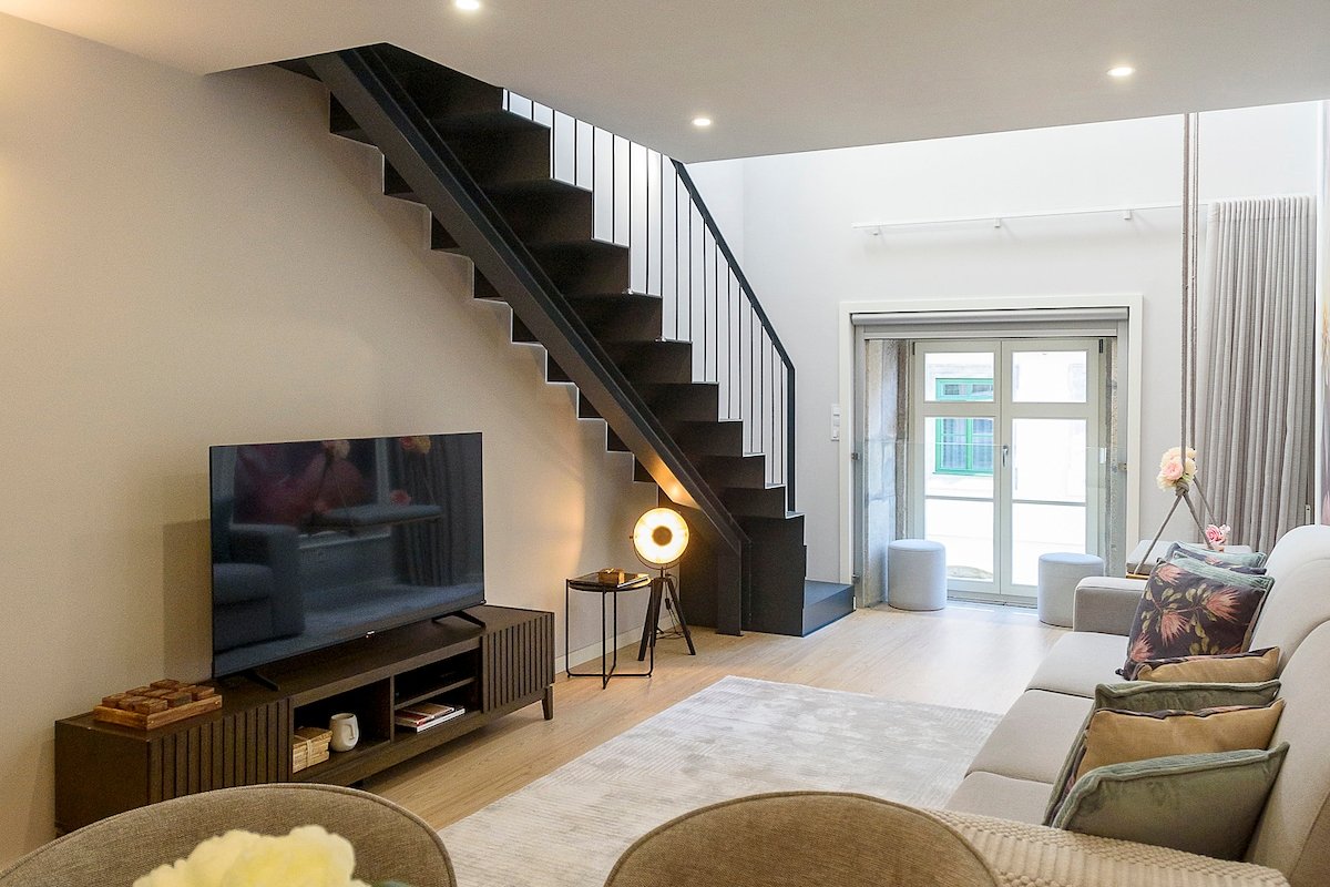 Ribeira Apartments III gallery image 2